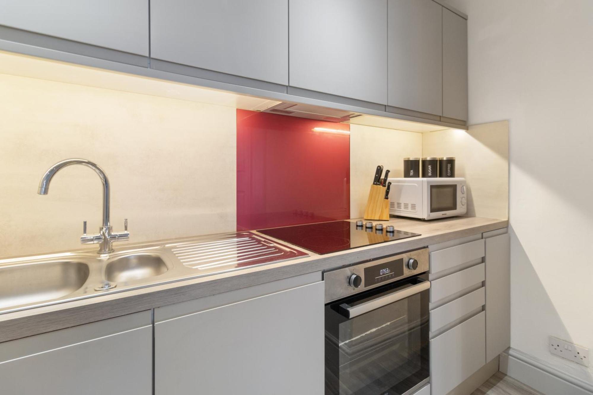 Whiskawaystays - Foregate Street - Apartment 4 Worcester Eksteriør billede