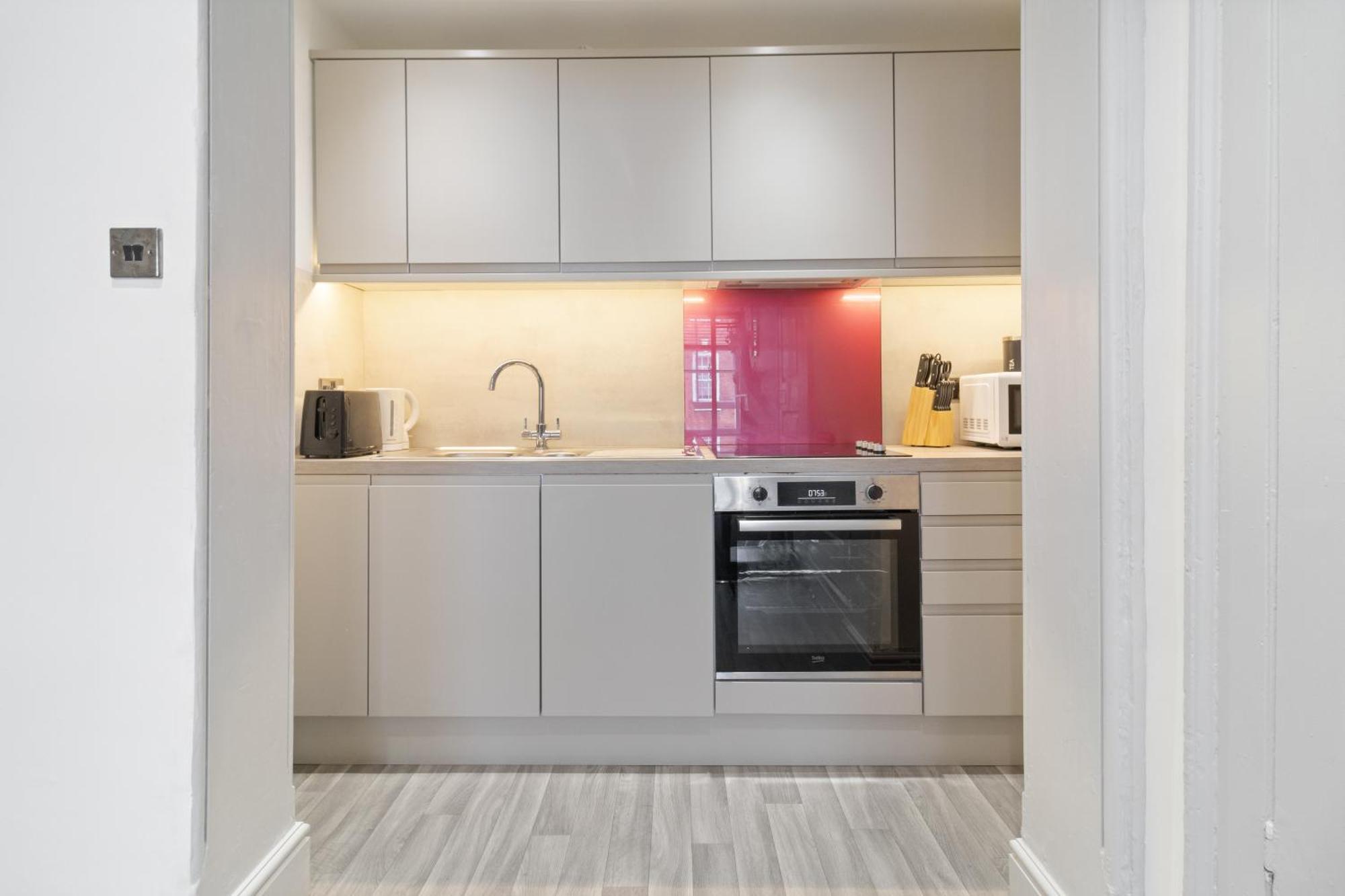 Whiskawaystays - Foregate Street - Apartment 4 Worcester Eksteriør billede
